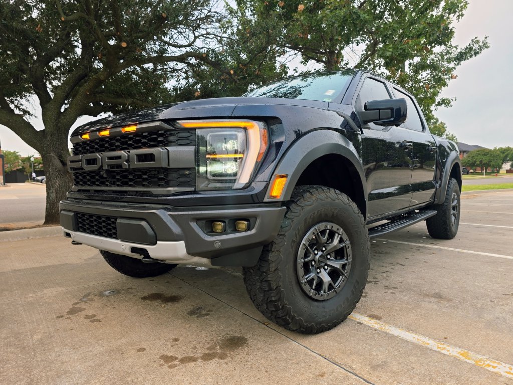 Used 2023 Ford F150 Raptor AWD/4WD image 2