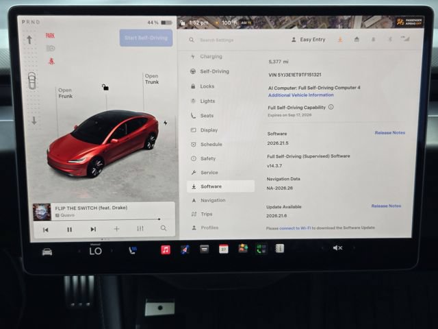 Used 2026 Tesla Model 3 Performance AWD/4WD image 25