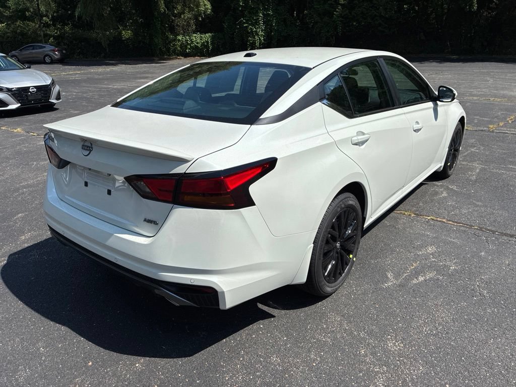 New 2026 Nissan Altima 2.5 SV w/ SV Special Edition Package AWD/4WD image 7