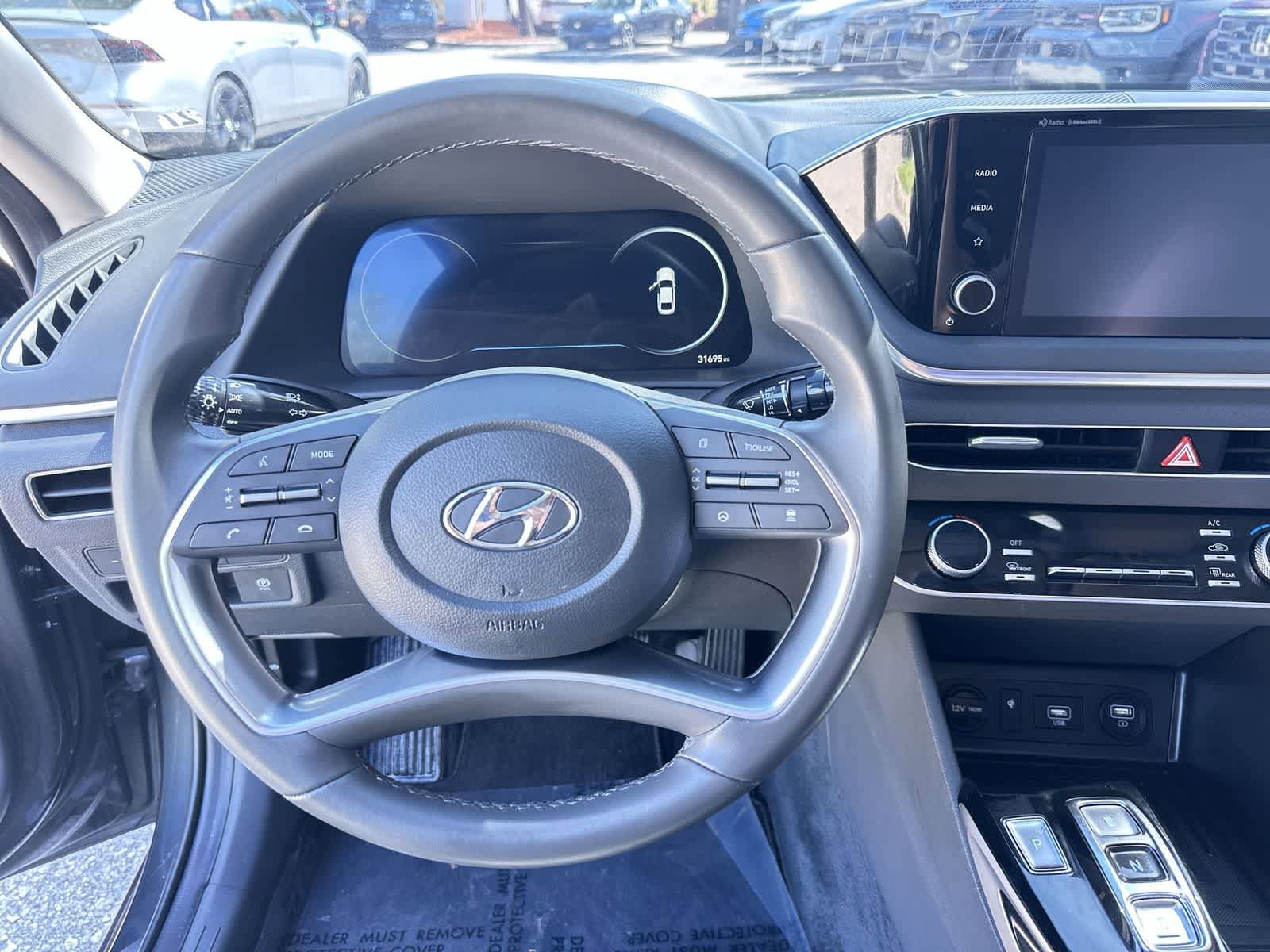 Used 2022 Hyundai Sonata SEL w/ Convenience Package FWD image 18