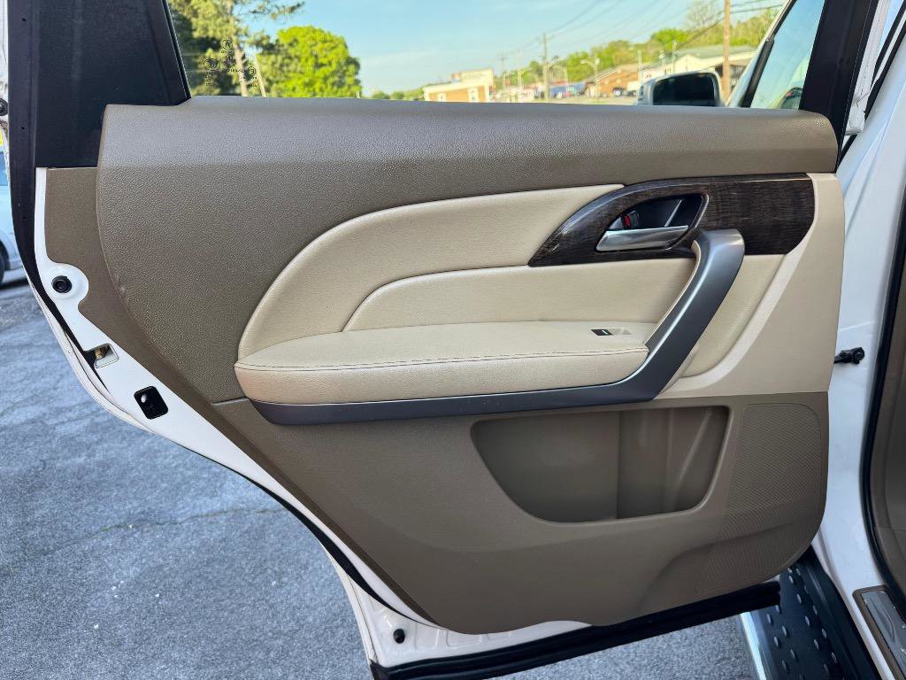 Used 2010 Acura MDX w/ Technology & Entertainment image 14
