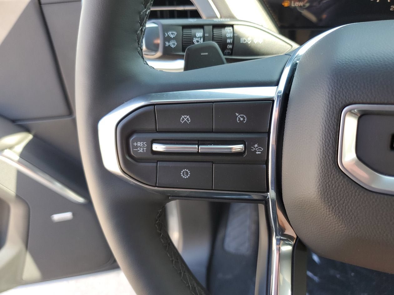 New 2026 GMC Yukon Denali RWD image 28