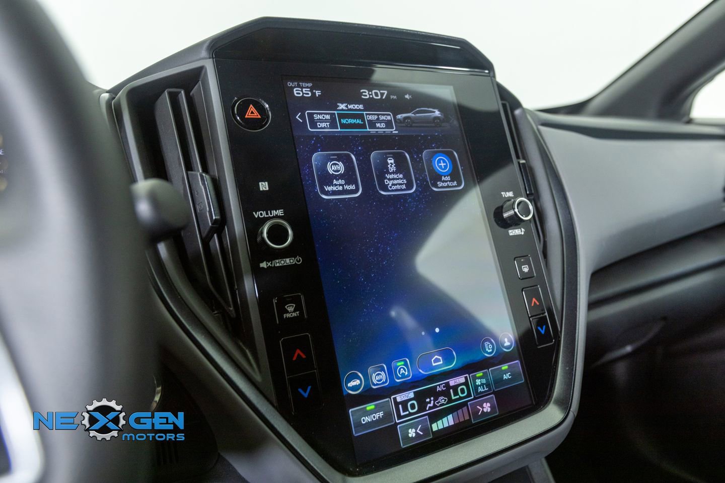 Used 2024 Subaru Crosstrek 2.5i Sport w/ Crosstrek Mirror Package image 18