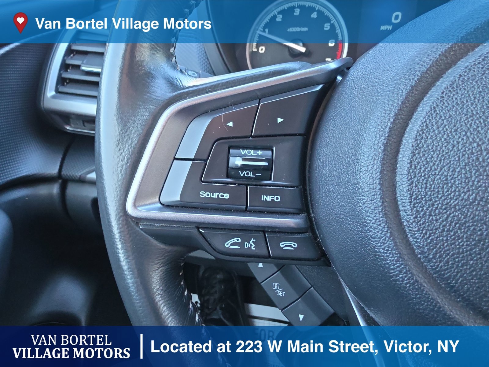 Used 2023 Subaru Forester Premium AWD/4WD image 15