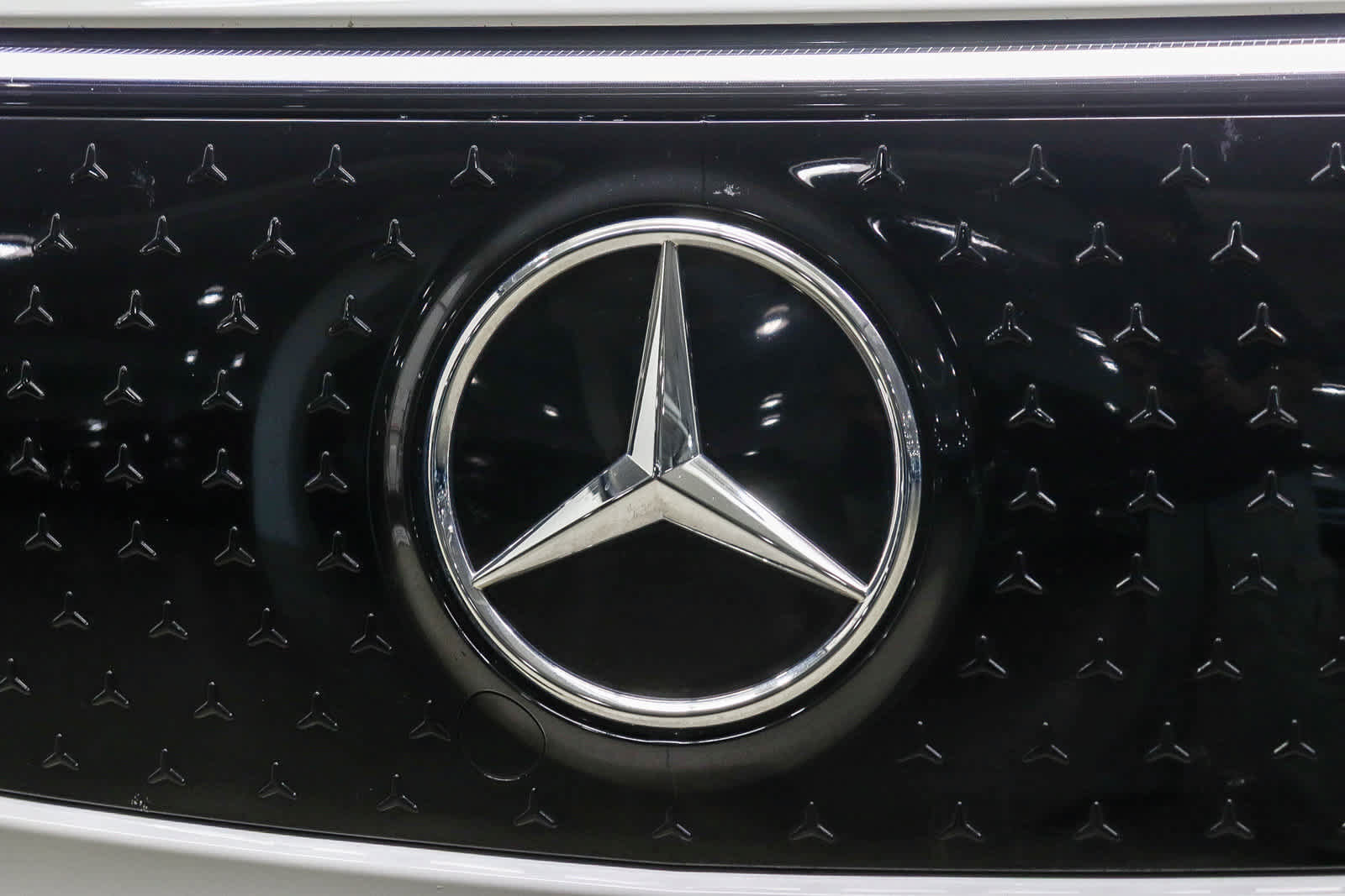 Used 2024 Mercedes-Benz EQB 250+ image 14