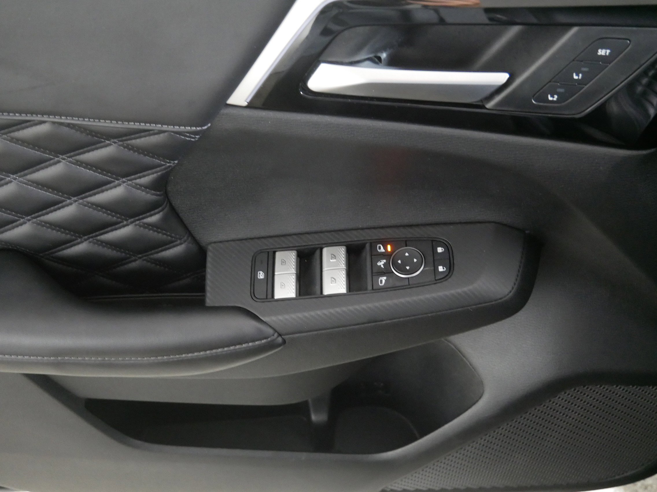 Used 2022 Mitsubishi Outlander SEL image 19