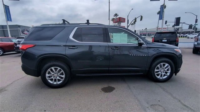 Certified 2021 Chevrolet Traverse LT image 9