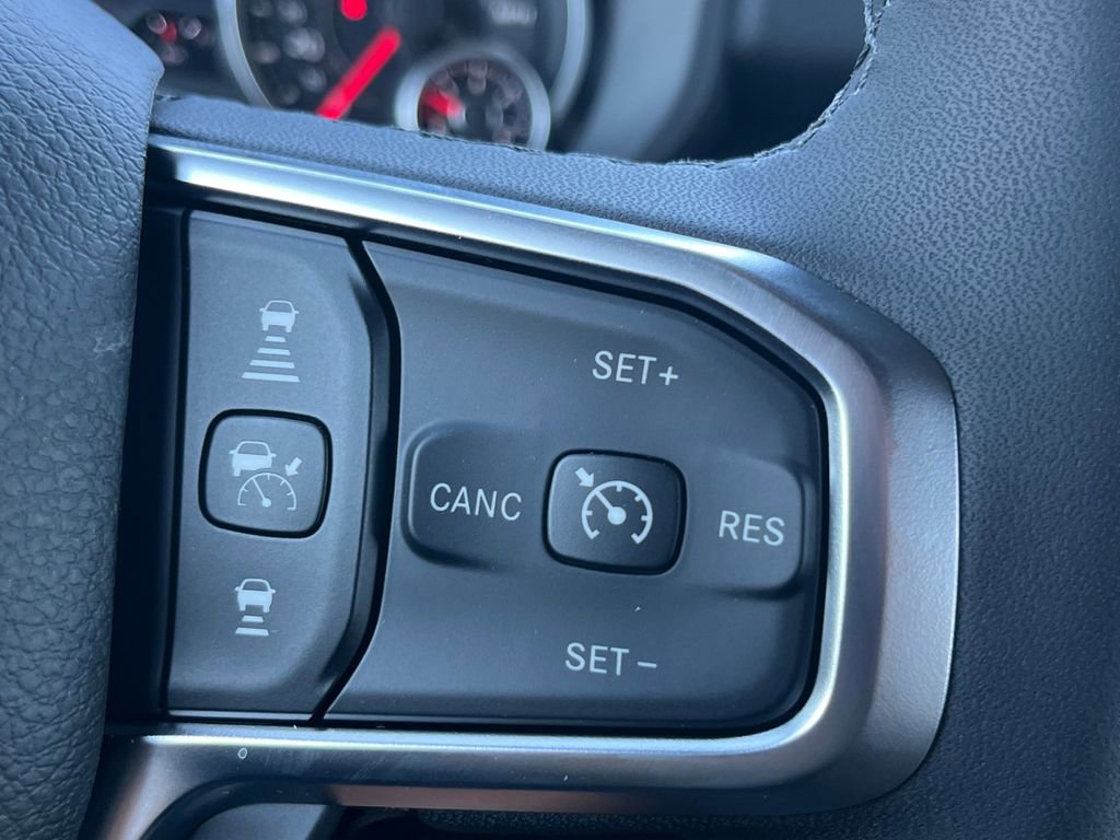 New 2026 RAM 1500 4x4 Crew Cab image 11