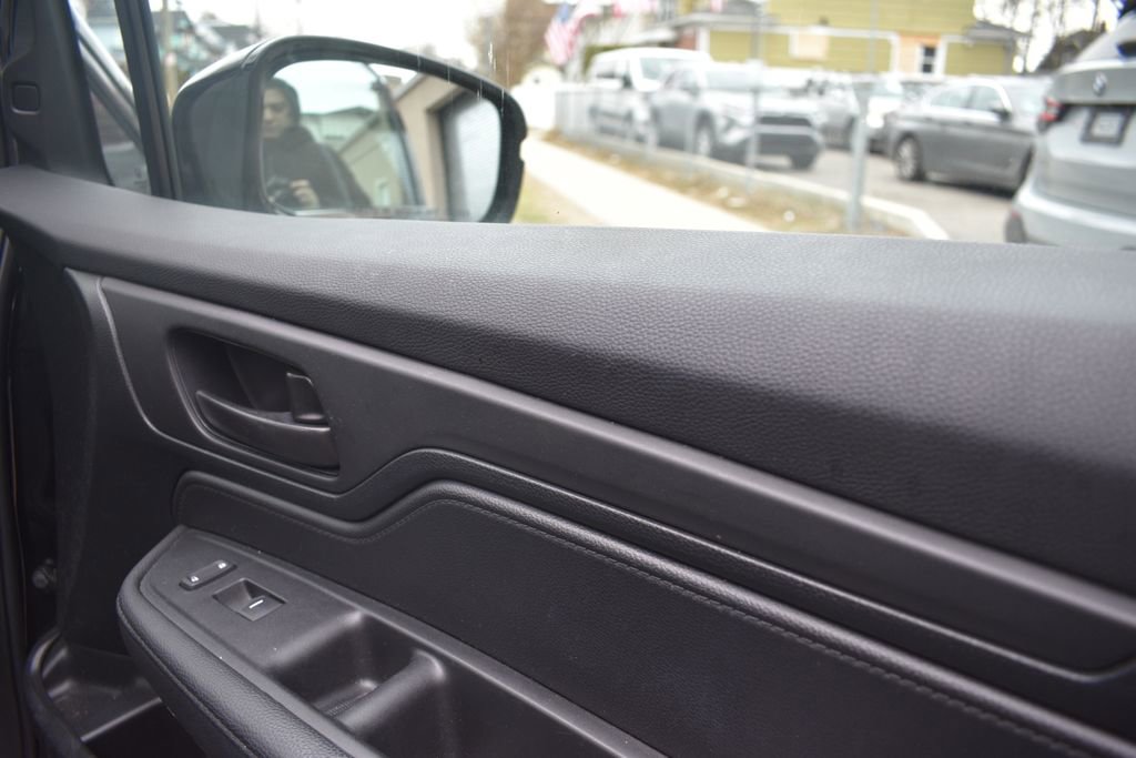 Used 2023 Honda Odyssey Sport image 21