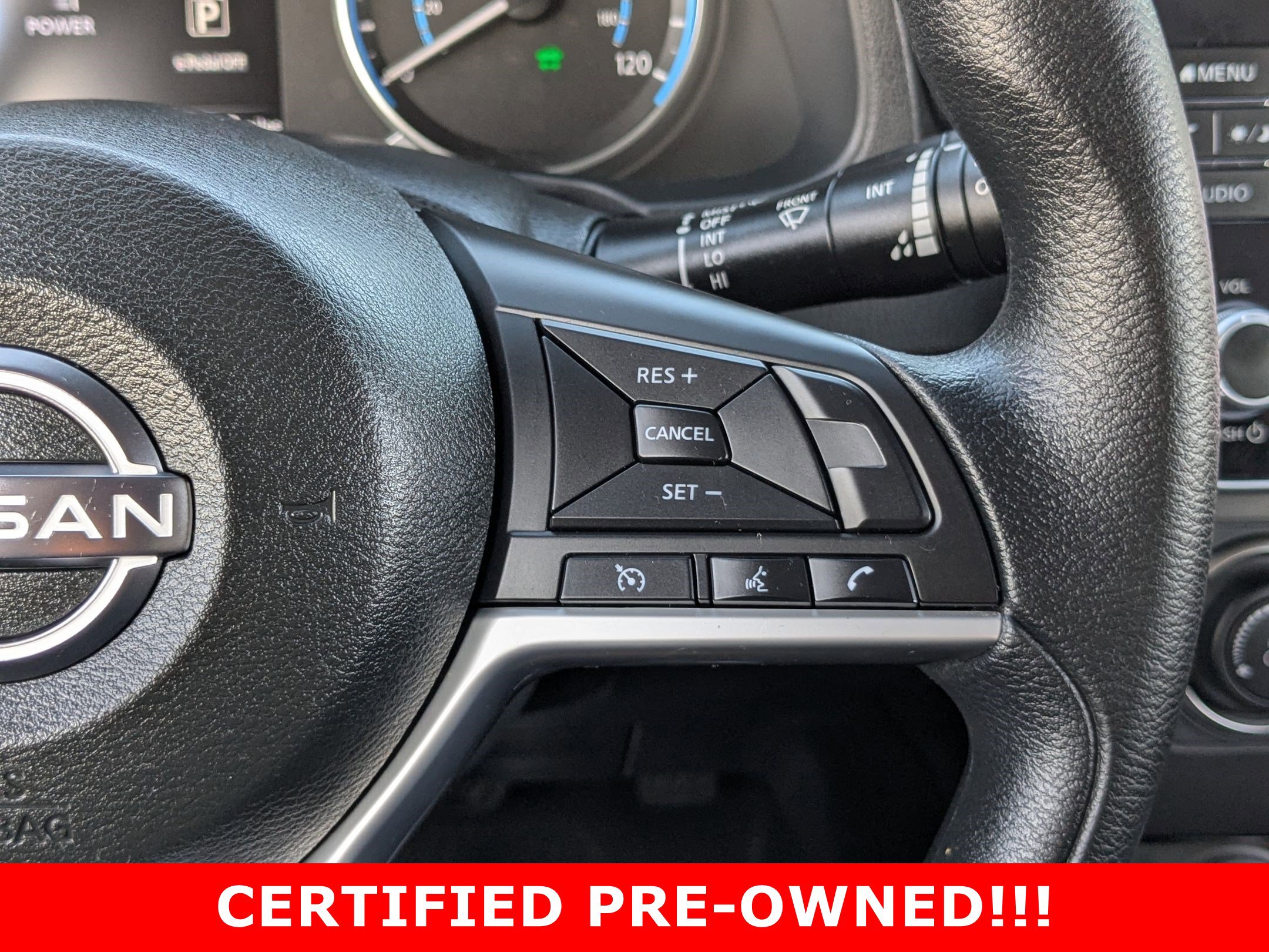 Certified 2024 Nissan Leaf S image 17