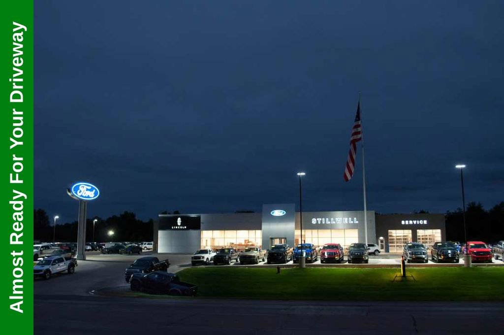 Used 2017 Honda CR-V Touring image 12