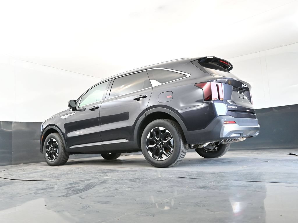 New 2026 Kia Sorento S AWD/4WD image 14