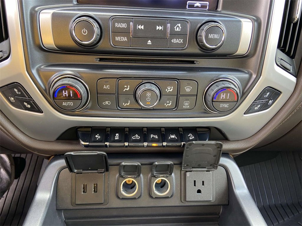 Used 2018 GMC Sierra 1500 SLT image 24