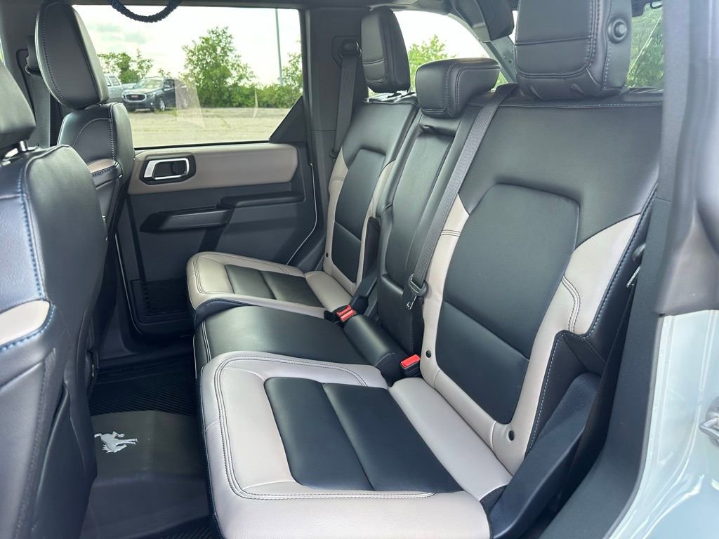 Used 2024 Ford Bronco Wildtrak image 15