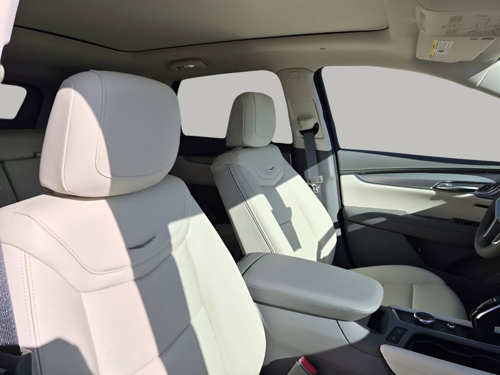 New 2026 Cadillac XT5 Premium Luxury w/ Driver Assist Package FWD image 15