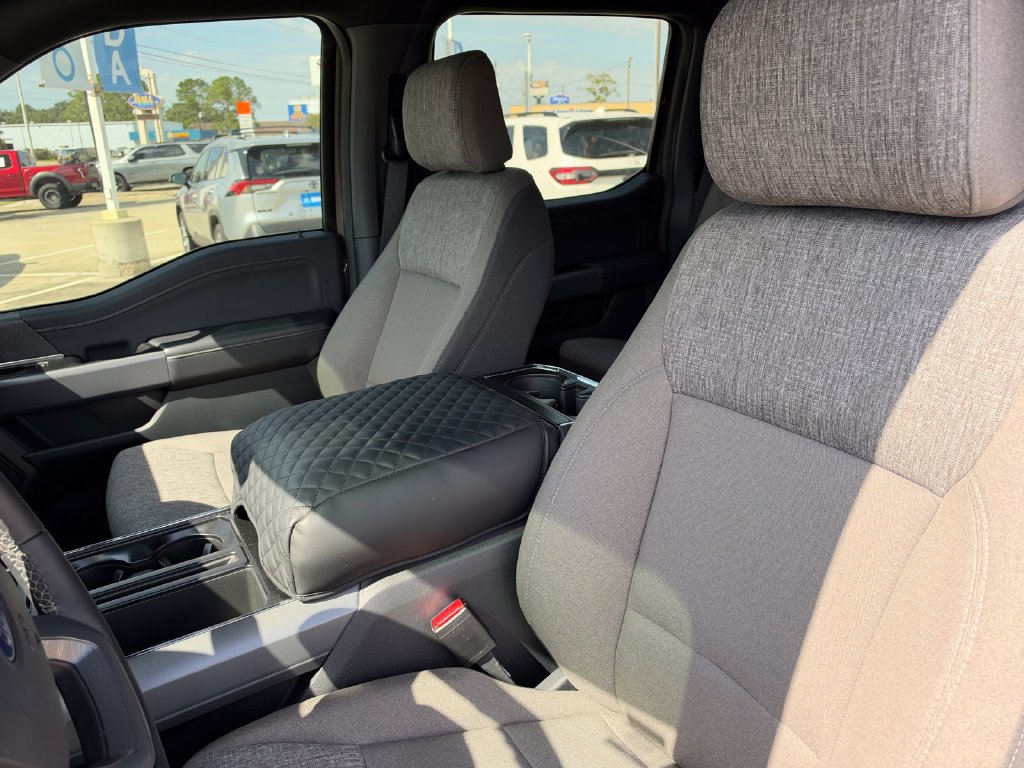 Used 2025 Ford F150 XLT w/ Equipment Group 302A MID RWD image 24