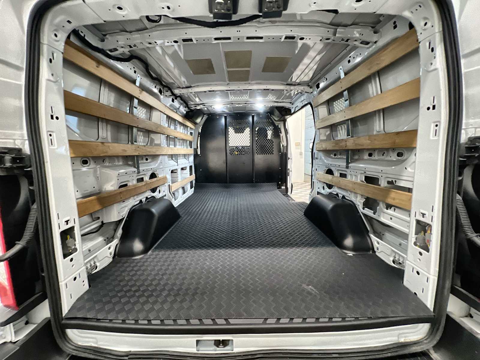 Used 2024 Ford Transit 250 Low Roof w/ Exterior Upgrade Package image 17