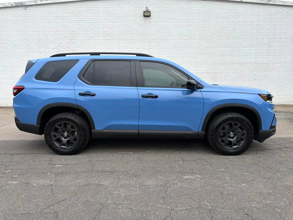 Used 2025 Honda Pilot TrailSport