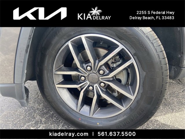 Used 2019 Jeep Grand Cherokee Limited image 27