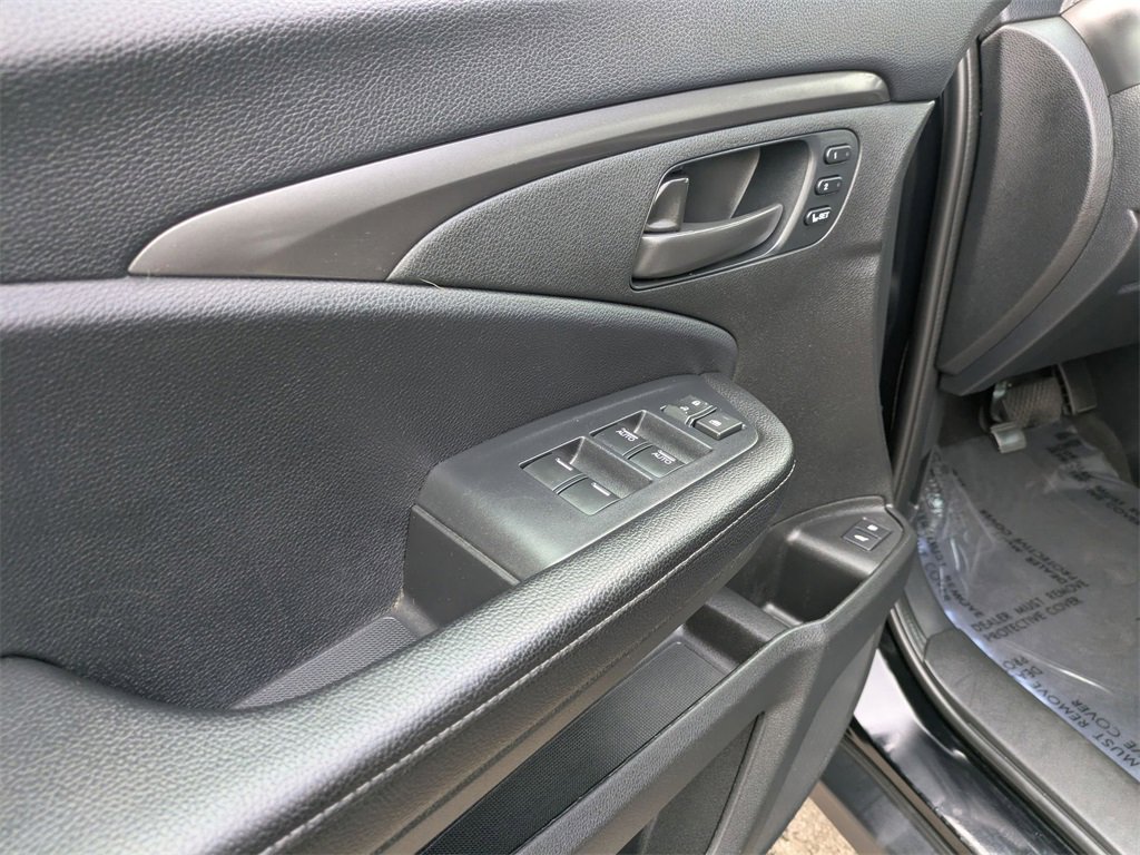 Used 2024 Honda Passport EX-L image 13