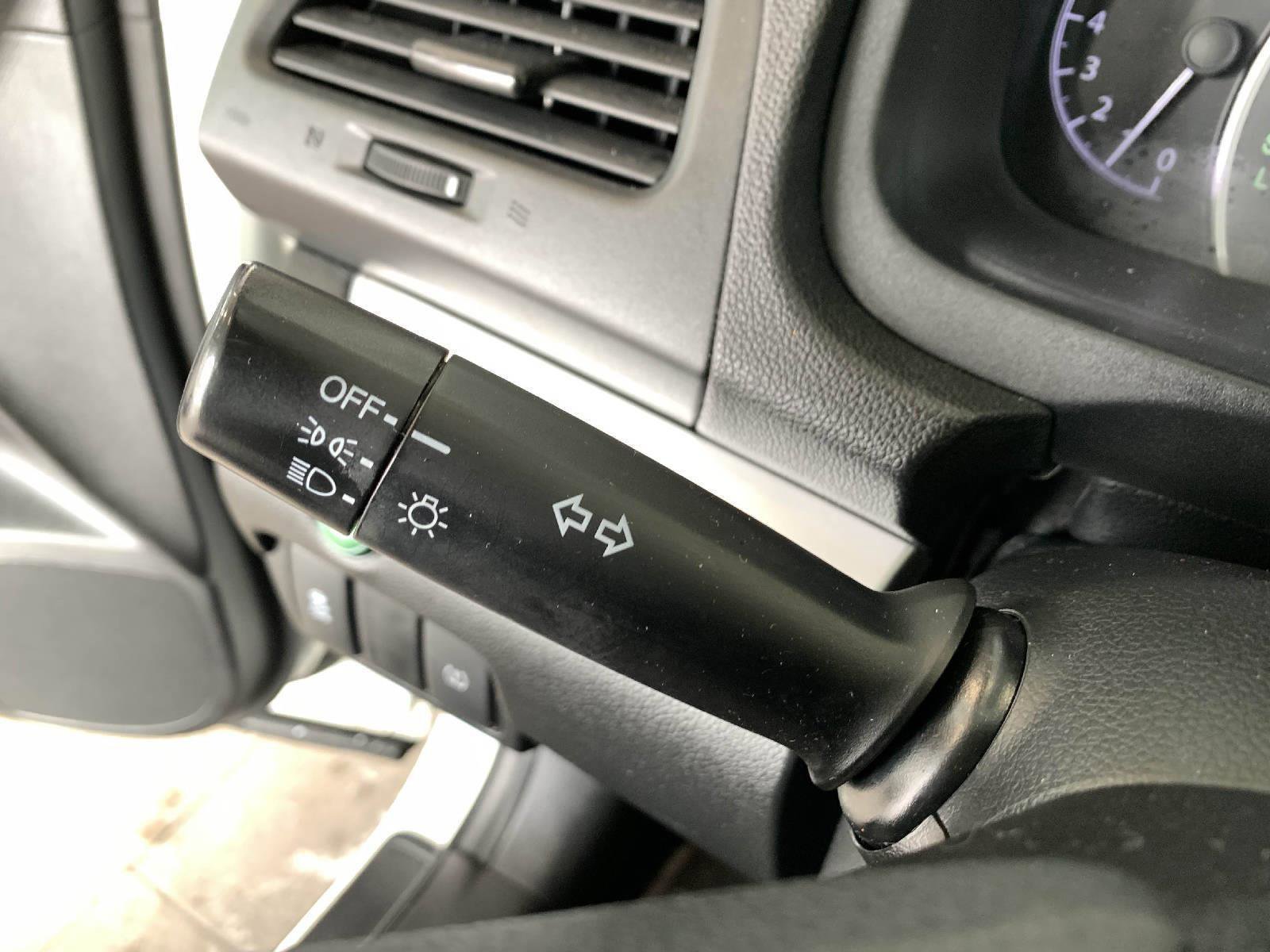 Used 2016 Honda CR-V LX image 17