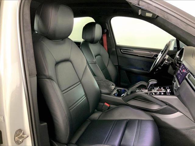 Certified 2021 Porsche Cayenne GTS image 18
