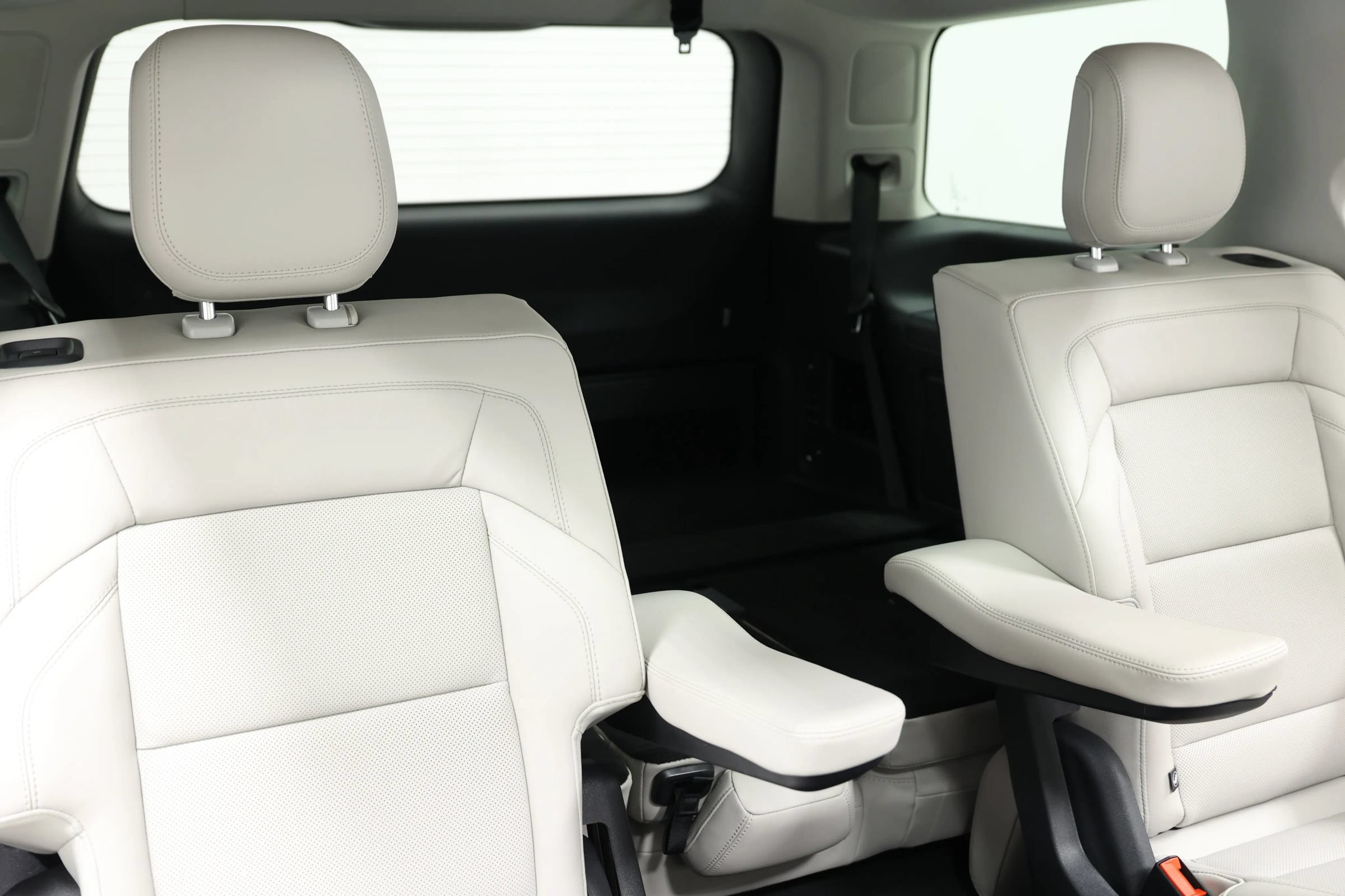 Used 2025 Lincoln Navigator Reserve AWD/4WD image 94