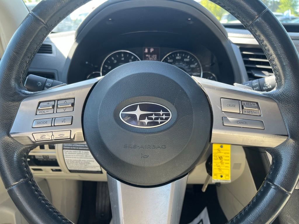 Used 2010 Subaru Outback 3.6R Limited w/ Popular Equipment Group 3B AWD/4WD image 20