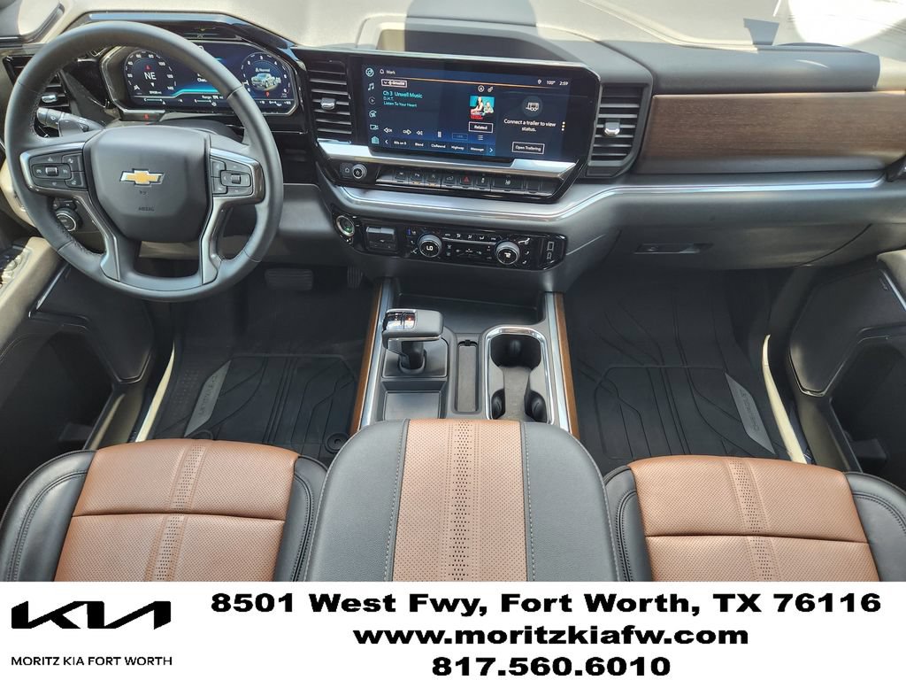 Used 2023 Chevrolet Silverado 1500 High Country w/ High Country Premium Package AWD/4WD image 25