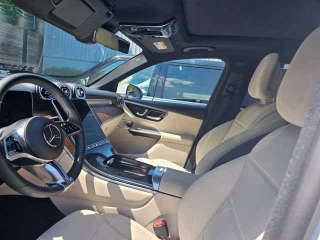 Certified 2026 Mercedes-Benz GLC 300 4MATIC image 4