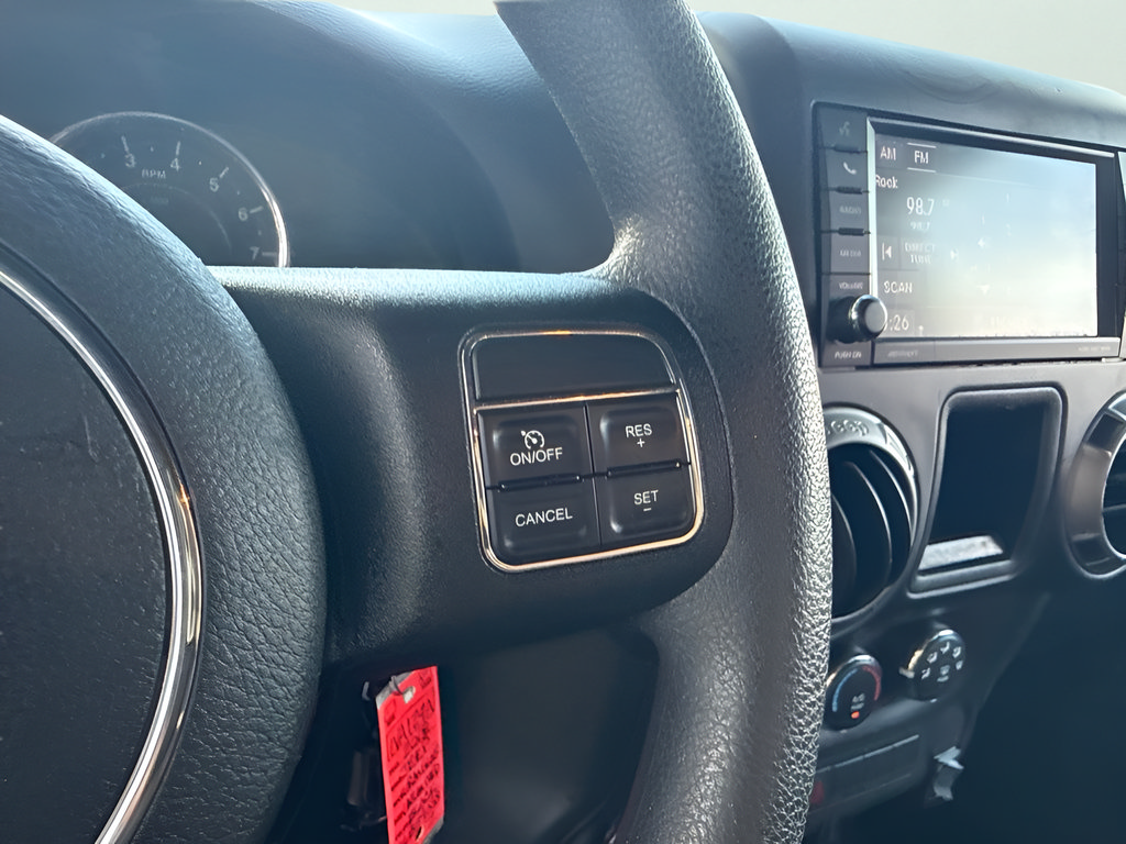 Used 2018 Jeep Wrangler Unlimited Sport AWD/4WD image 15