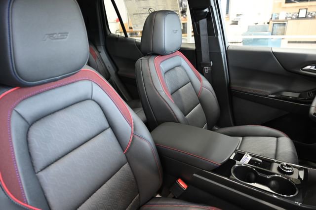 New 2026 Chevrolet Equinox RS w/ Convenience Package III image 8