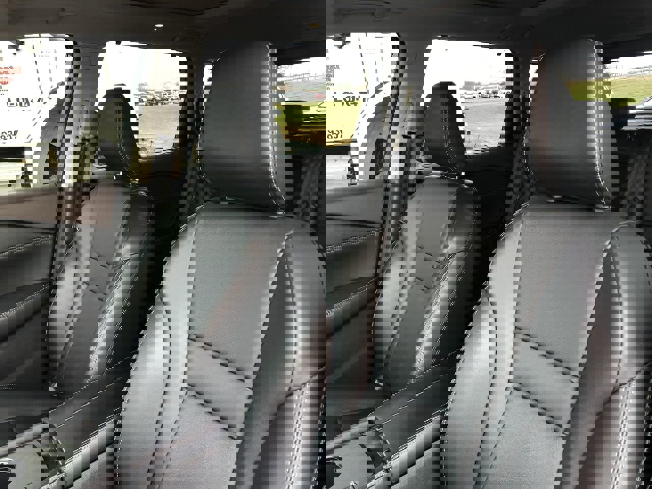 Used 2023 Nissan Rogue SL w/ SL Premium Package image 14