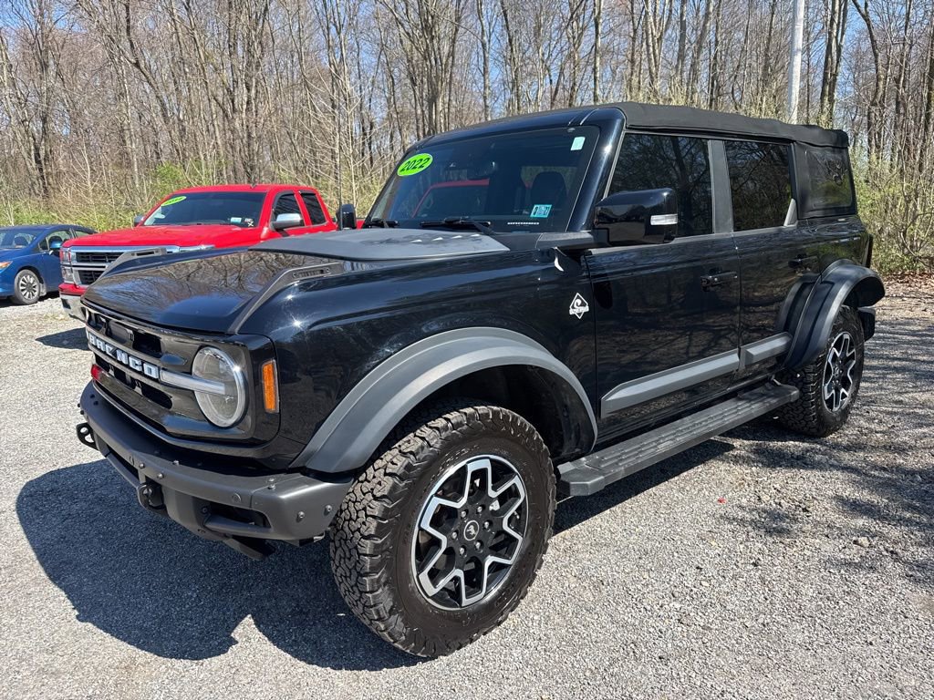 Used 2022 Ford Bronco Outer Banks image 4