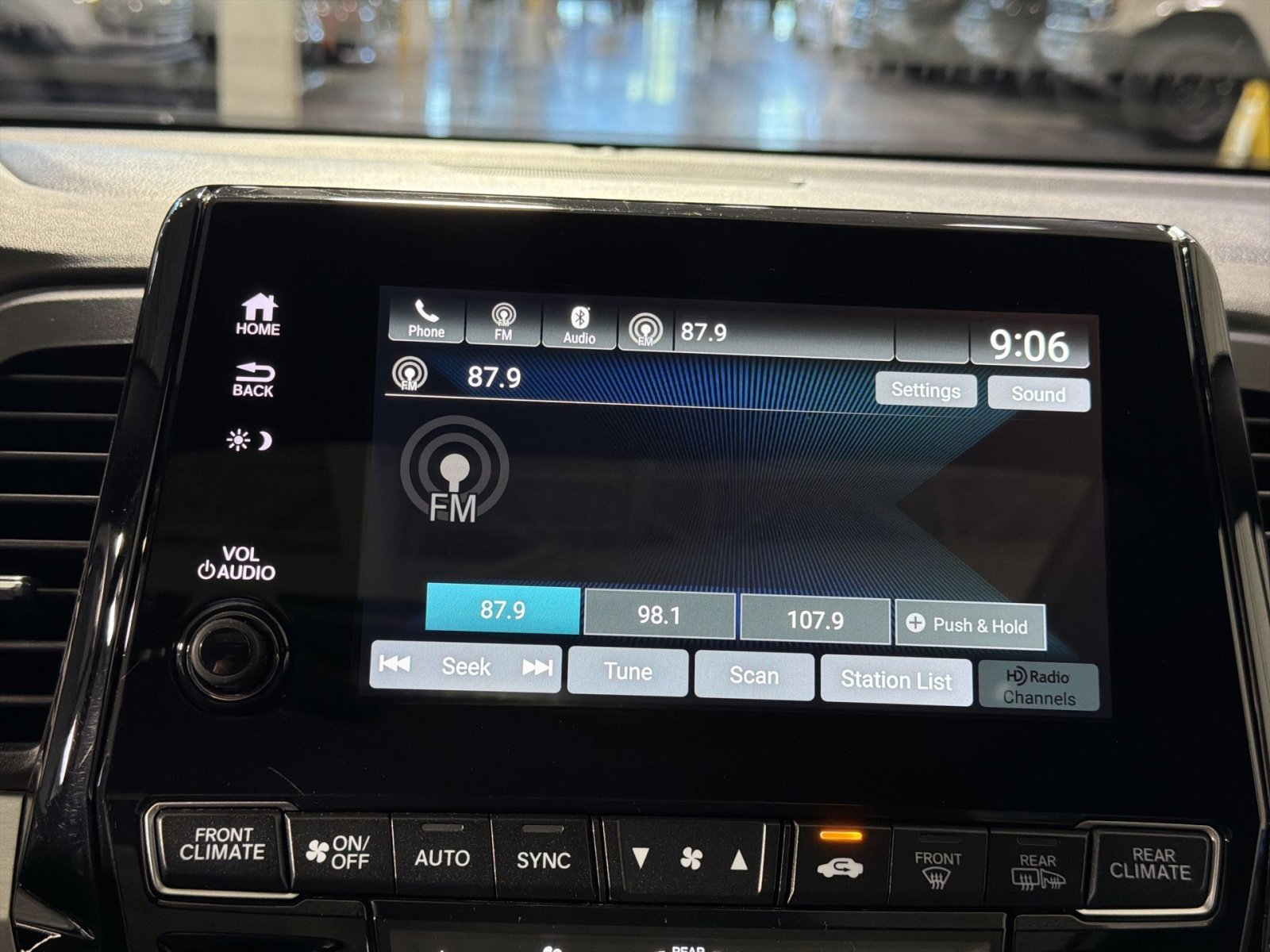 Used 2023 Honda Odyssey Sport image 44