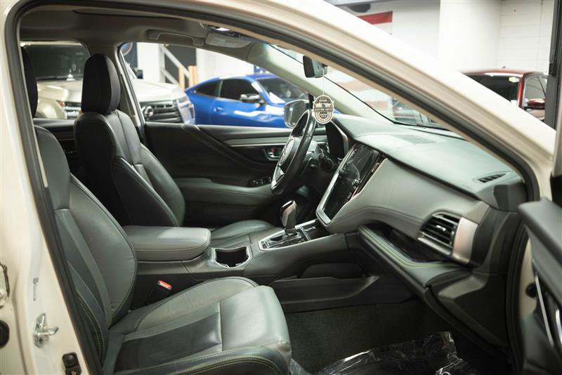 Used 2021 Subaru Outback Onyx Edition XT w/ Popular Package #2 AWD/4WD image 14