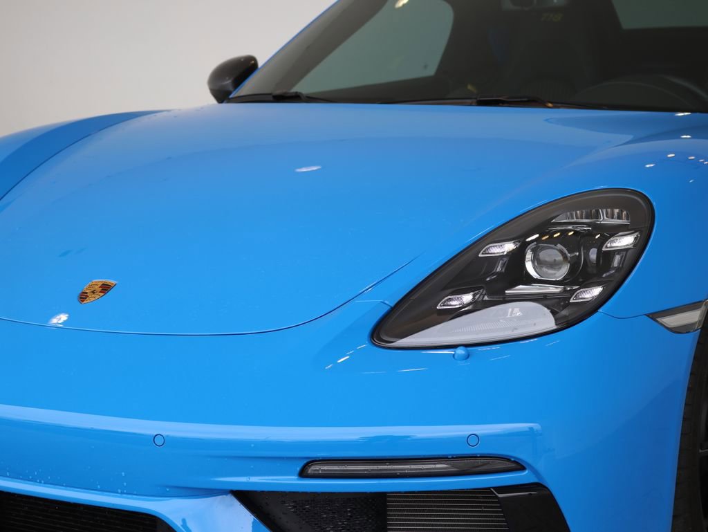 Used 2022 Porsche 718 Boxster image 11