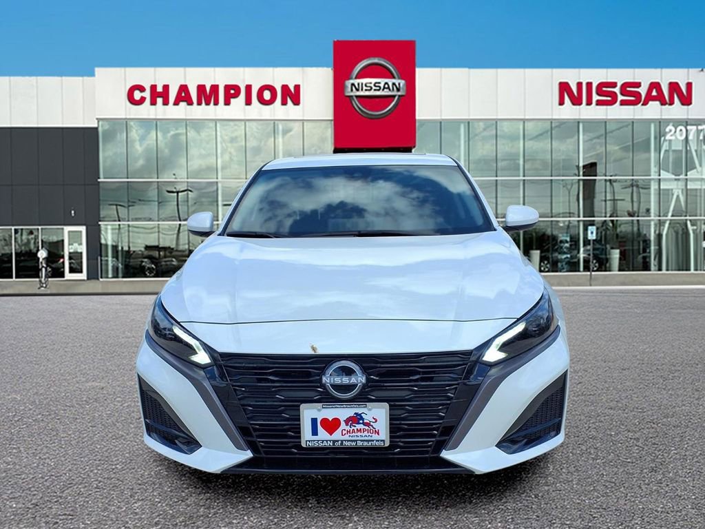 New 2026 Nissan Altima 2.5 SV w/ SV Premium Package FWD image 2