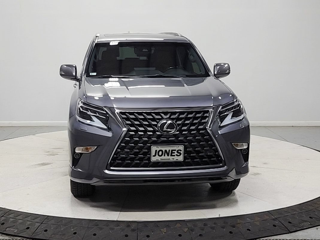 Used 2023 Lexus GX 460 Premium w/ Premium Package AWD/4WD image 3