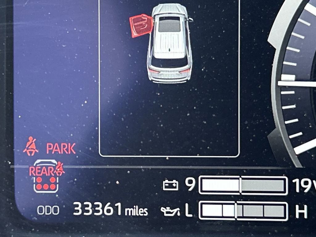 Used 2024 Toyota Sequoia Platinum image 12