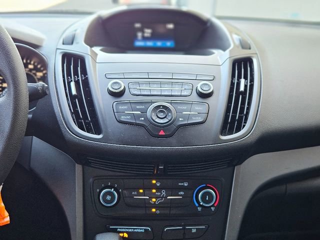 Used 2019 Ford Escape S image 22