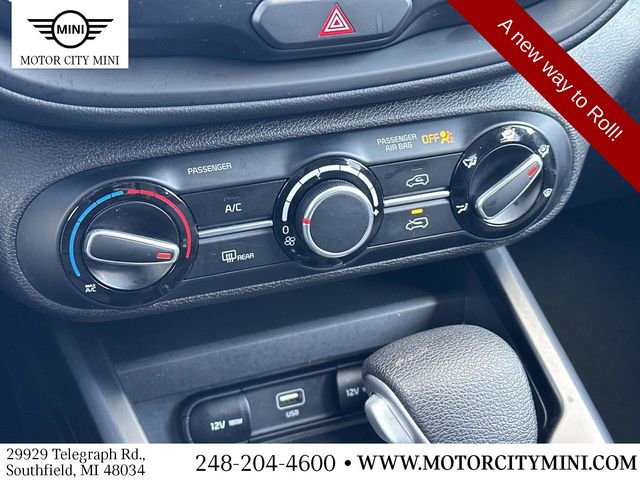 Used 2023 Kia Soul LX image 32