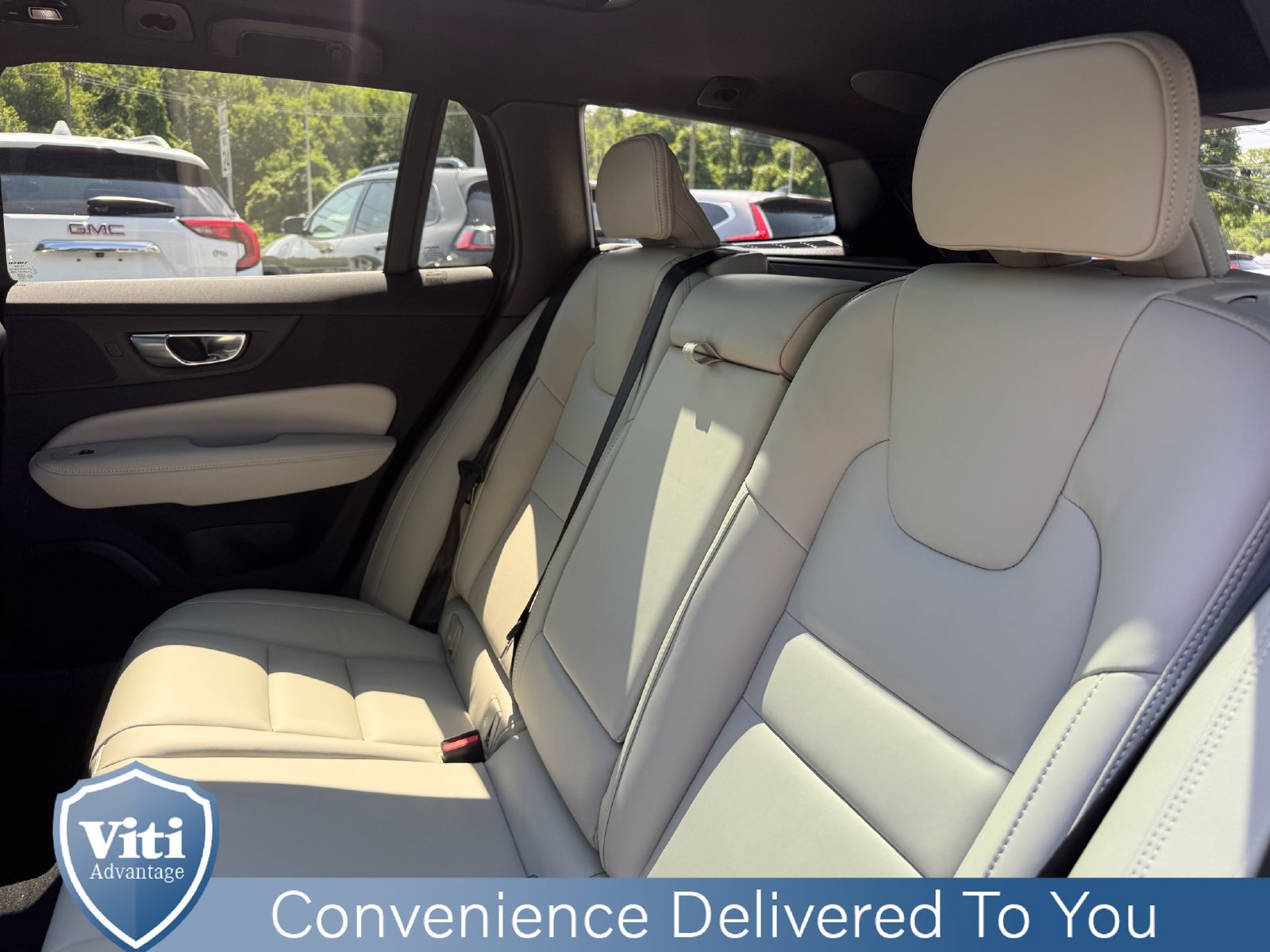 New 2026 Volvo V60 B5 Cross Country Ultra w/ Protection Package Premier AWD/4WD image 15