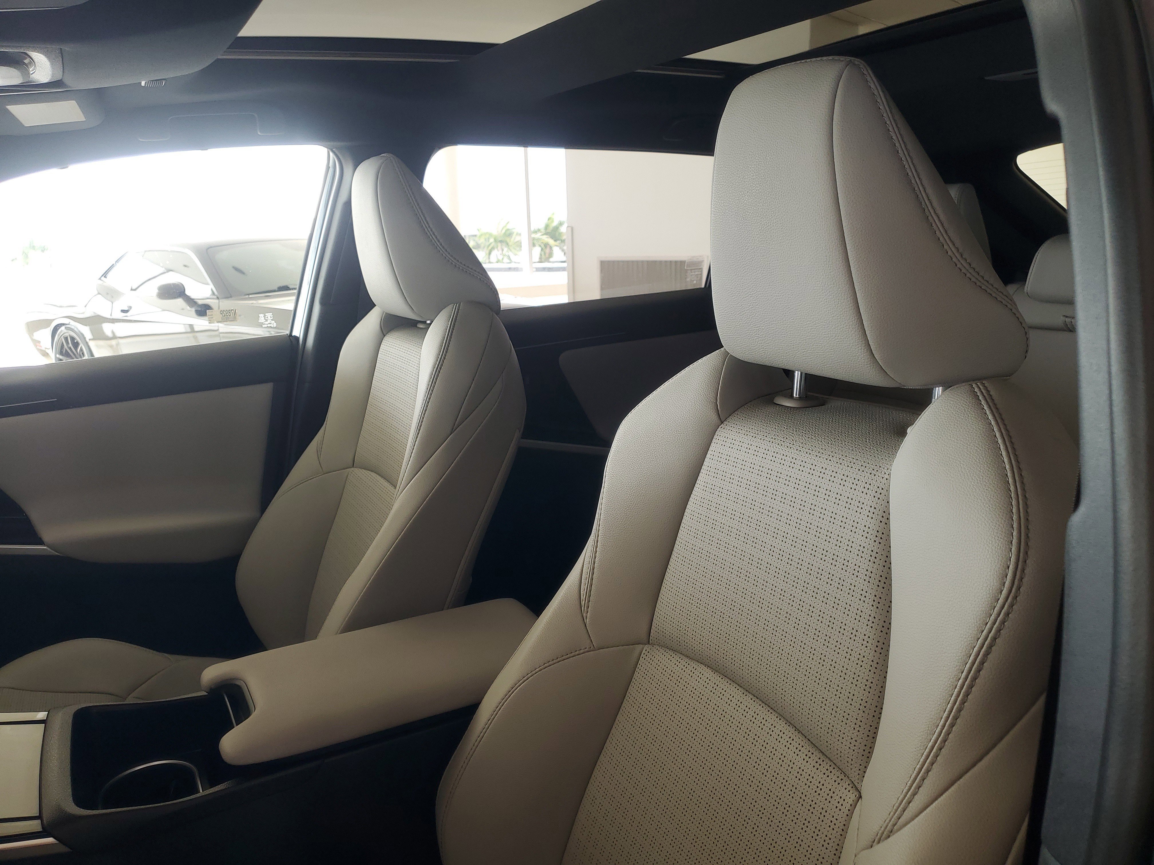 Used 2024 Toyota bZ4X Limited FWD image 21