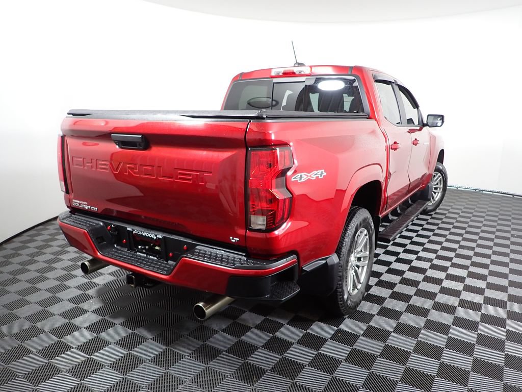 Used 2023 Chevrolet Colorado LT w/ LT Convenience Package AWD/4WD image 17