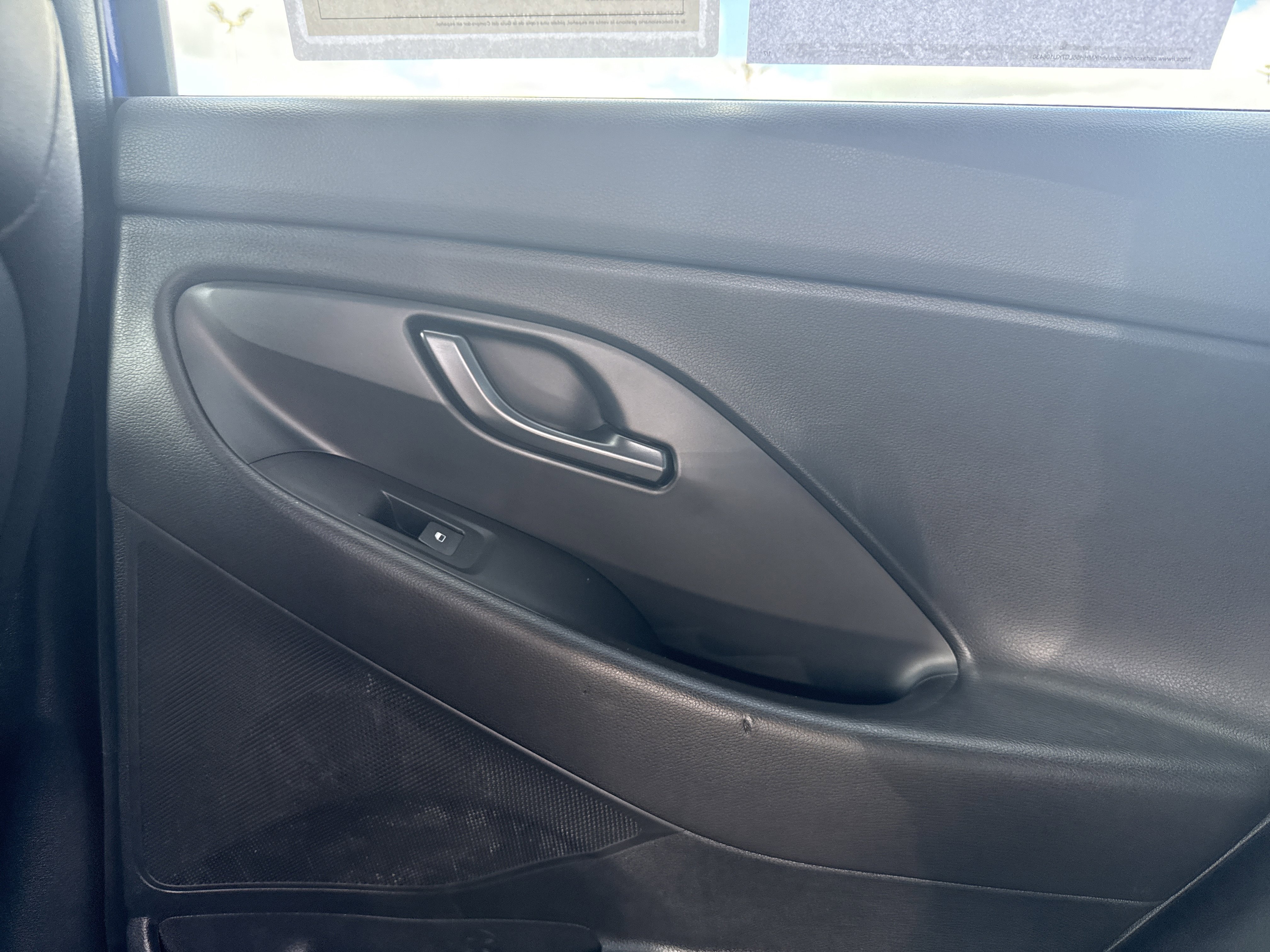 Used 2019 Hyundai Elantra GT N Line image 27