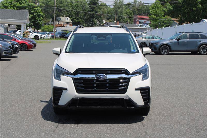 Used 2025 Subaru Ascent Premium AWD/4WD image 3
