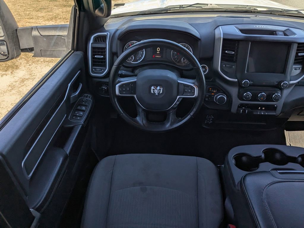 Used 2024 RAM 2500 Big Horn AWD/4WD image 15