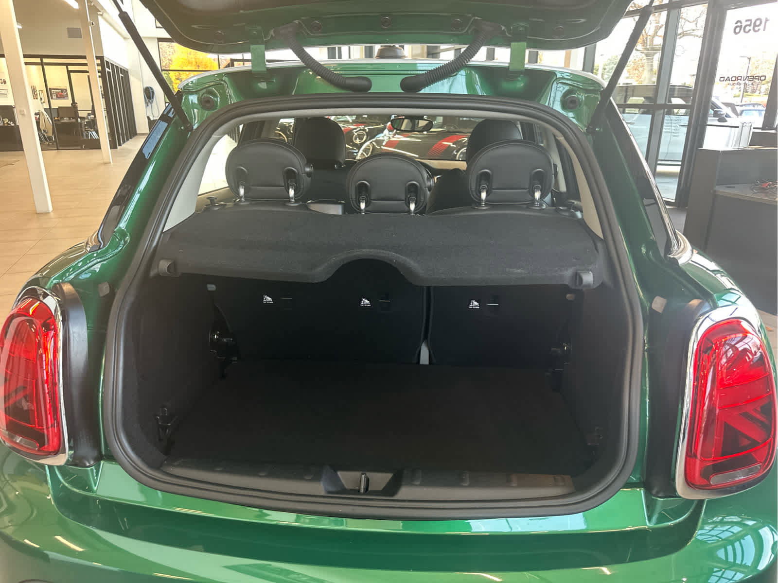 Used 2024 MINI Cooper S image 10