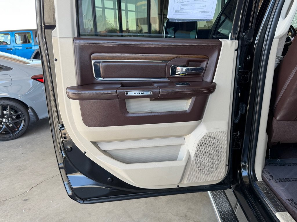 Used 2018 RAM 3500 Laramie Longhorn w/ Convenience Group AWD/4WD image 28